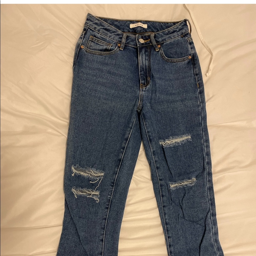 🚨CLOSET CLEANOUT🚨 Pacsun Ripped Mom Jeans 💖😍